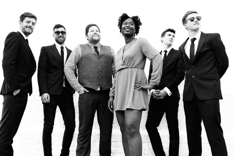 To avoid disappointment, it's best to start looking earlier rather than later. How far in advance should I book a Wedding Band?